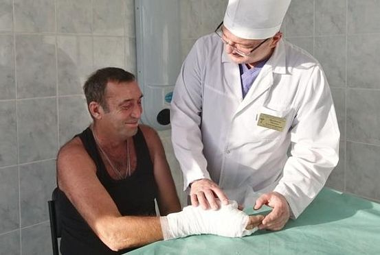 Врачи пришили палец жителю Пензы спустя 30 лет после травмы