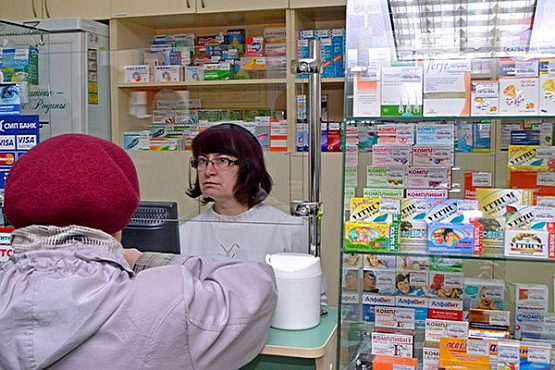 Пензенские пенсионеры ежемесячно оставляют в аптеках минимум 1,5 тыс. рублей