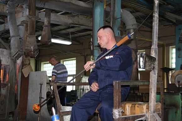 Фото||prom.pnzreg.ru Житель Никольска стал «Лучшим стеклодувом» области и выиграл автомобиль