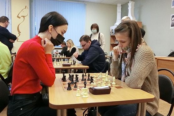 Команда «Пенздизельмаша» победила в турнире по быстрым шахматам