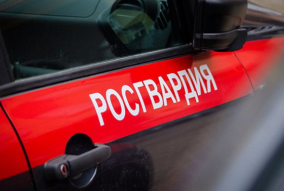 В салоне автобуса на ул. Суворова обнаружили подозрительный пакет