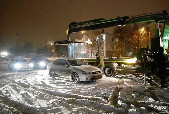 В Пензе эвакуировали четыре автомобиля, мешавших коммунальщикам