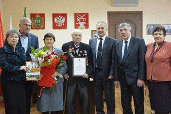 Супруги Покровские из Кузнецка отпраздновали 65 лет совместной жизни