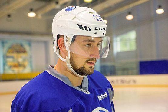 Пензенец Антон Слепышев набрал первое очко в новом сезоне НХЛ