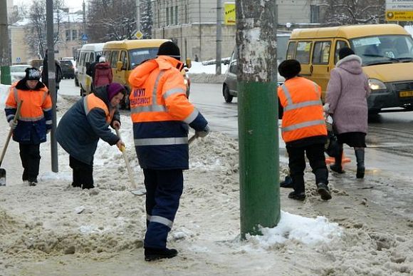 Пензенские чиновники думают, как бороться со снегом и льдом