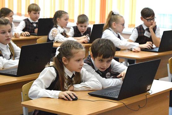В 2022 году 40 пензенских школ получат компьютерное оборудование