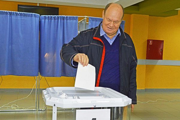 Губернатор Пензенской области проголосовал в 9 часов утра