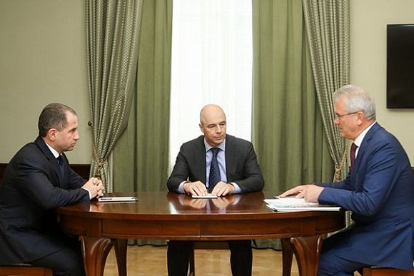 Бабич, Силуанов и Белозерцев провели трехстороннюю встречу