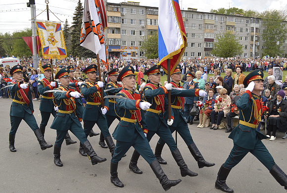 Фото В. Гришин 9 Мая в Пензе: «Бессмертный полк», салют, перекрытие дорог