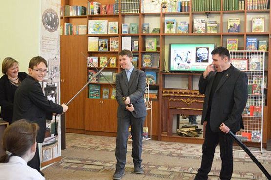 В Пензе школьники познакомились с кодексом чести русских гусар