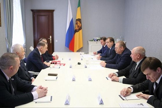 Мельниченко встретился с председателем «Российской партии пенсионеров за социальную справедливость»