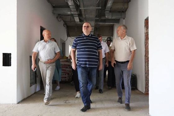 В Кузнецке возводят поликлинику и модернизируют системы теплоснабжения В Кузнецке возводят поликлинику и модернизируют системы теплоснабжения