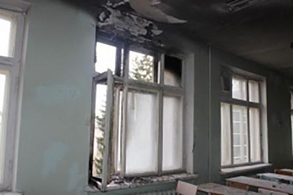 В. Кувайцев прокомментировал пожар в филиале школы №60