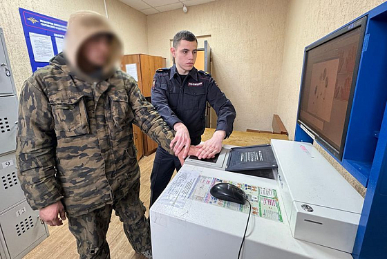 В Нижнем Ломове мужчина душил жену, сделавшую ему замечание В Нижнем Ломове мужчина душил жену, сделавшую ему замечание