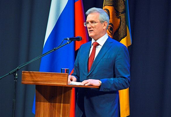Фото||Владимир ГРИШИН Дома возведем, дороги построим, женщин поддержим — Белозерцев