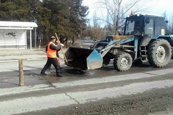 Несмотря на снегопад в Пензе продолжают ремонт дорог