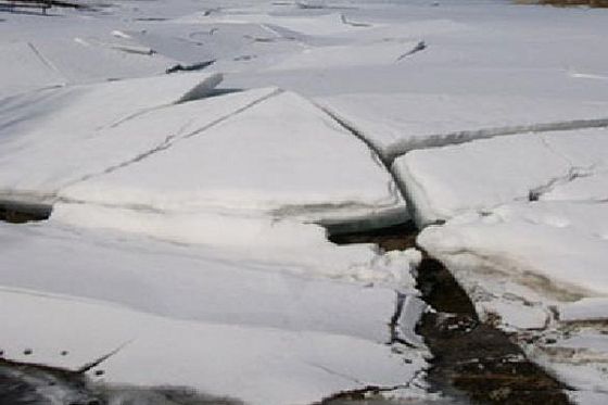 В Пензенской области двое рыбаков погибли, провалившись под лед