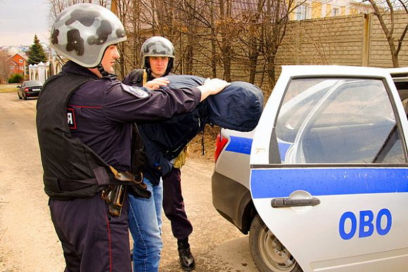 В Пензе росгвардейцы блокировали авто наркозакладчиков