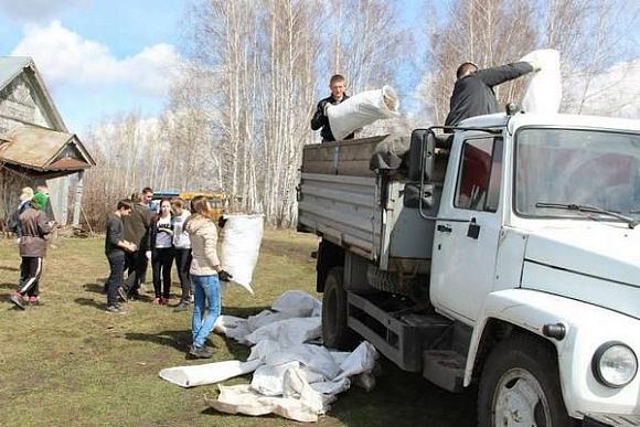 Пензенские активисты вывезли с истоков Хопра 2 машины мусора