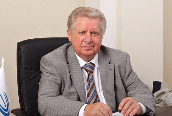 Юрий Почивалов отметил успехи предприятия «СтанкоМашСтрой» в производстве и наставничестве