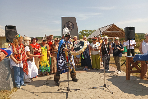 В Николаевке прошел фестиваль «Юконский ворон»