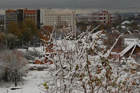 Фото||Владимир ГРИШИН, социальные сети Снегопад в Пензе: ДТП и переломы