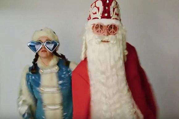 Кузнецкий Дед Мороз удивил кавером «бородатой песни» MC Doni и Натали