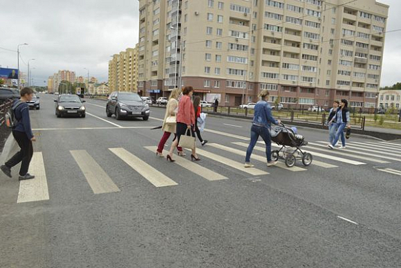 Губернатор поблагодарил подрядчиков за ремонт дороги на Антонова