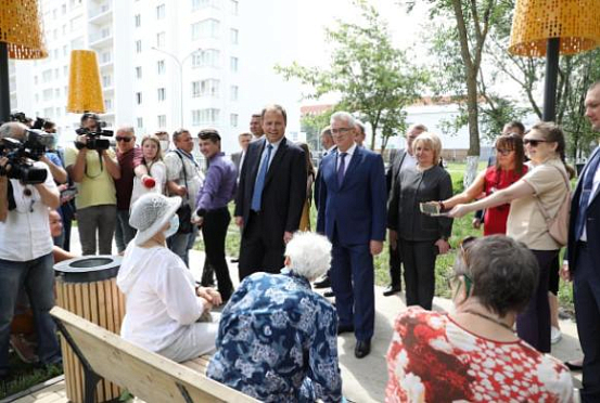 В Пензе Игорю Комарову показали современный ЖК и парк Времен