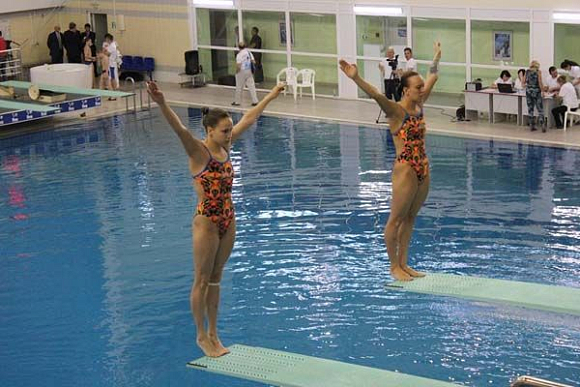Пензячка Н. Бажина стартовала с победы на ЧР-2016 по прыжкам в воду