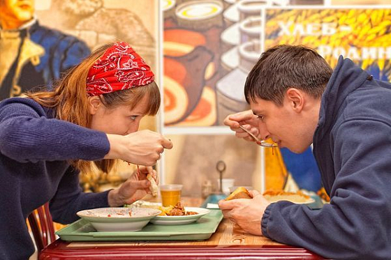 Жители Пензенской области стали больше тратить на походы в кафе и рестораны