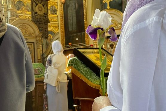 Православные пензенцы празднуют День Святой Троицы