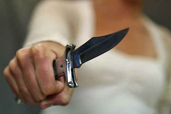 В Пензе 30-летнюю женщину подозревают в убийстве знакомого