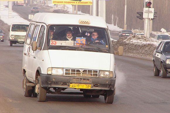 Фото||Владимир ГРИШИН В Пензе маршрут №33 продлили до Дома офицеров