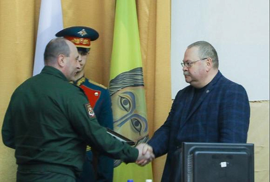 Мельниченко отмечен грамотой за высокие показатели призывной работы