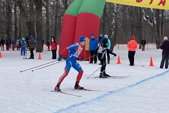 В Пензенской области День зимних видов спорта отметили на лыжах