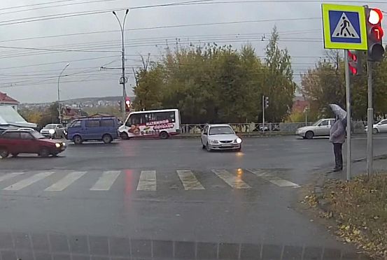 В Пензе ДТП на проспекте Победы попало на видео
