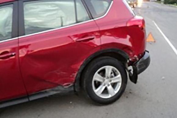 В Мокшане столкнулись Toyota RAV 4 и «Калина», есть пострадавший