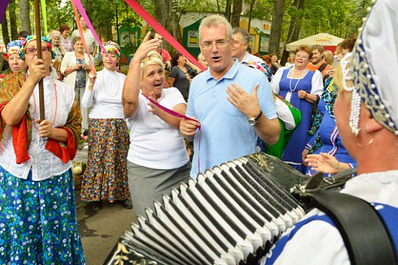 Пензенский Спас-2015: Белозерцев и Кривов пустились в пляс