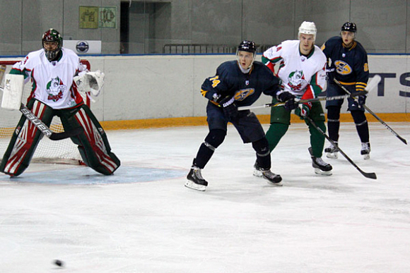 Фото||hcdizel.ru Казанский «Барс» разгромил пензенский «Дизель»