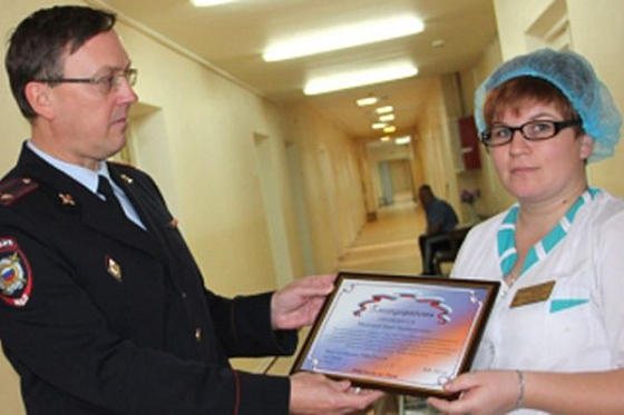 В Пензе наградили медсестру, задержавшую серийную карманную воровку