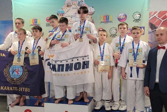 Пензенцы выиграли медали Всероссийских соревнованиях по всестилевому каратэ