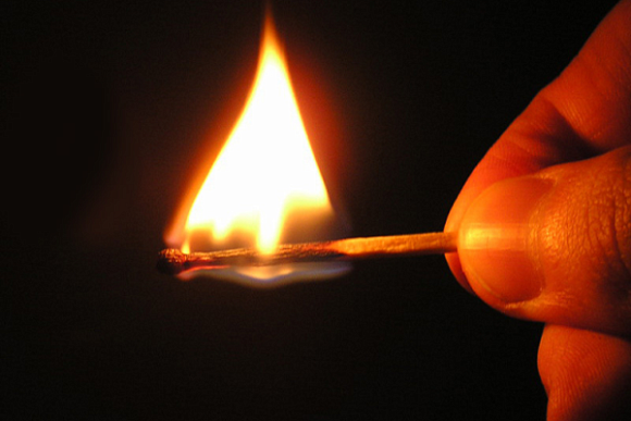 В Пензенской области нетрезвая женщина подожгла дом своего мужа
