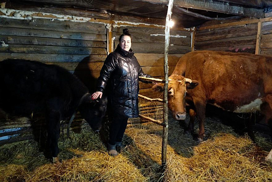 Как Катя корову нашла: многодетная мама из Башмаковского района мечтает о создании семейной фермы