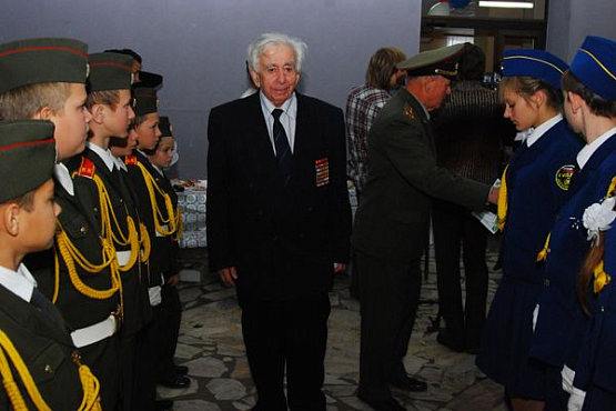 В Пензе ветеран ВОВ Борис Эйдлин отметил 90-летний юбилей