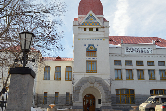 Фото||Владимир ГРИШИН Каждому пензенцу сделают подарок за селфи с картиной