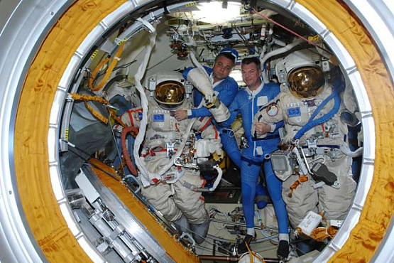 Александр Самокутяев проработал в открытом космосе почти 4 часа
