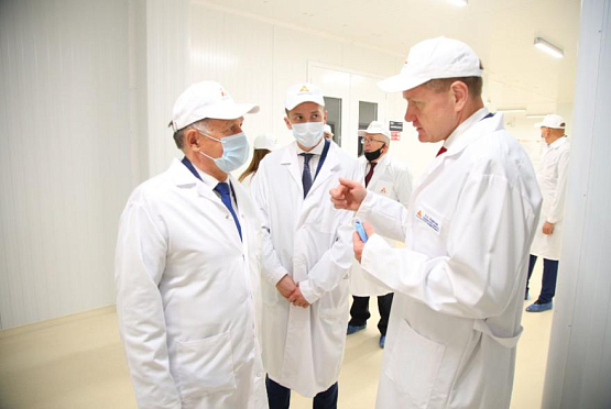 В Пензе парламентариям ПФО показали крупнейший завод переработки индейки