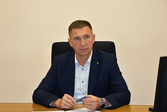 Мэру Пензы пожаловались на дорожную ситуацию у школы №63 Мэру Пензы пожаловались на дорожную ситуацию у школы №63