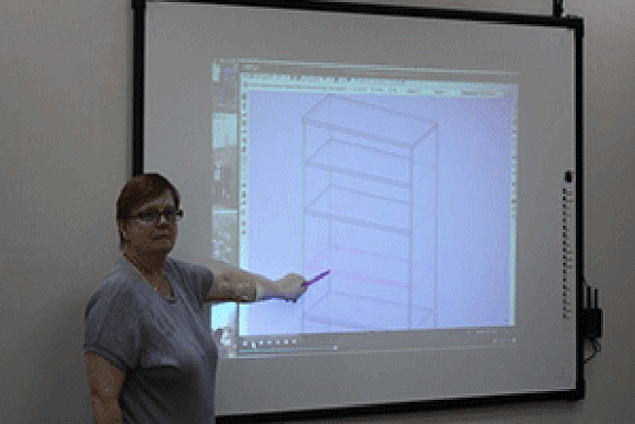 Фото||gorodkuzneck.ru В Кузнецке студенты конструируют мебель по собственным проектам